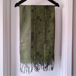 Light Weight Scarf | Green